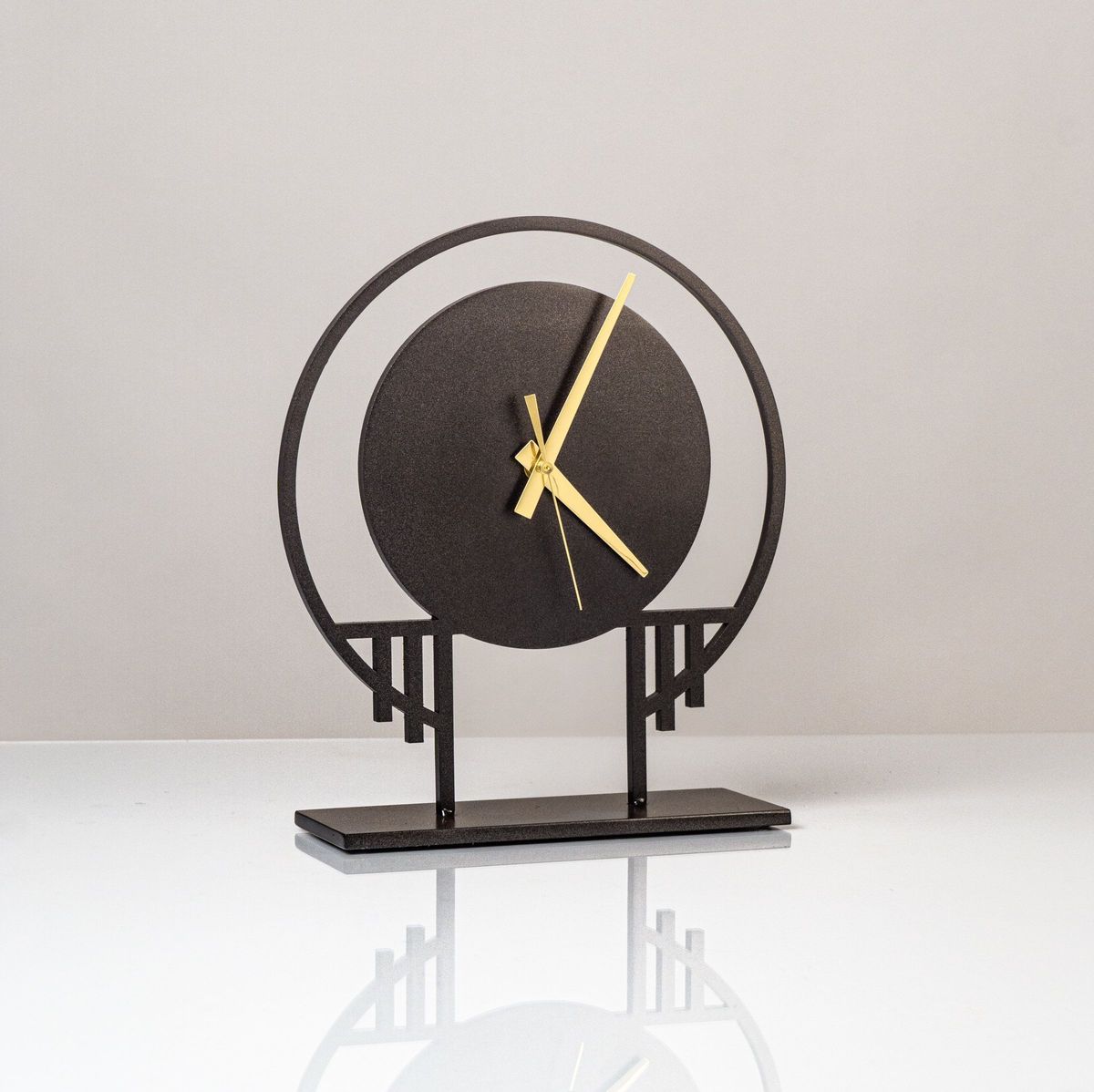 Modern Black Wooden Table Clock 22x16cm M2